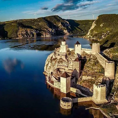 Barocco Golubac